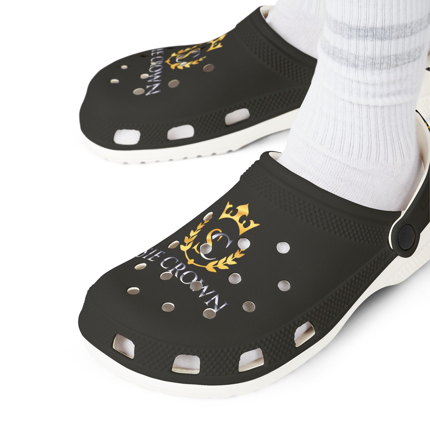 Sie Crown Power in Every Step Clogs